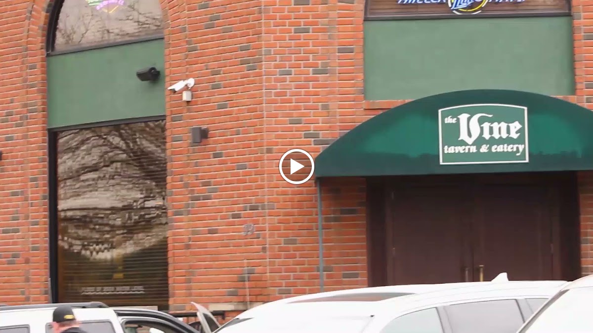 Vine Tavern & Eatery - Coralville